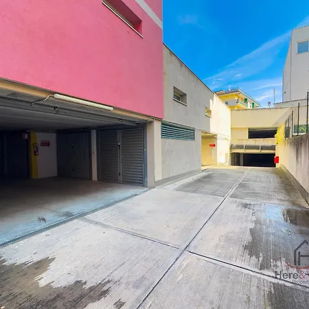Beaches 400m - Free Garage - Terrace - Smart Tv * Споторно