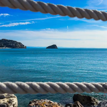 Beaches 400m - Free Garage - Terrace - Smart Tv *