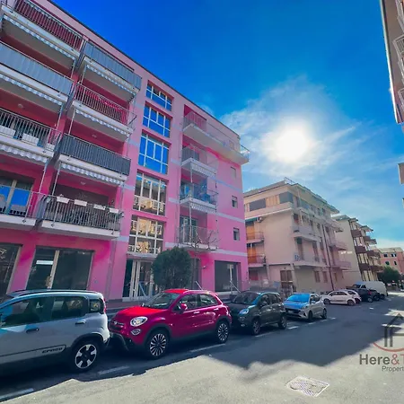 Apartment Beaches 400m - Free Garage - Terrace - Smart Tv Spotorno