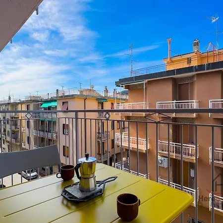 Beaches 400m - Free Garage - Terrace - Smart Tv * Spotorno