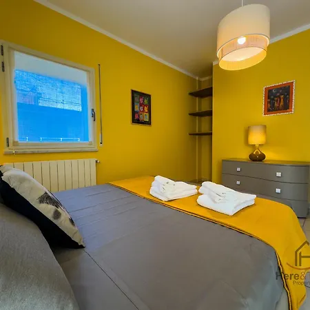 Beaches 400m - Free Garage - Terrace - Smart Tv Spotorno