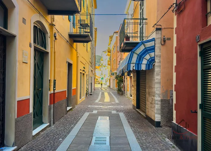 Beaches 400m - Free Garage - Terrace - Smart Tv Apartamento Spotorno