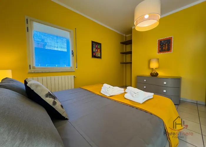 Beaches 400m - Free Garage - Terrace - Smart Tv Spotorno